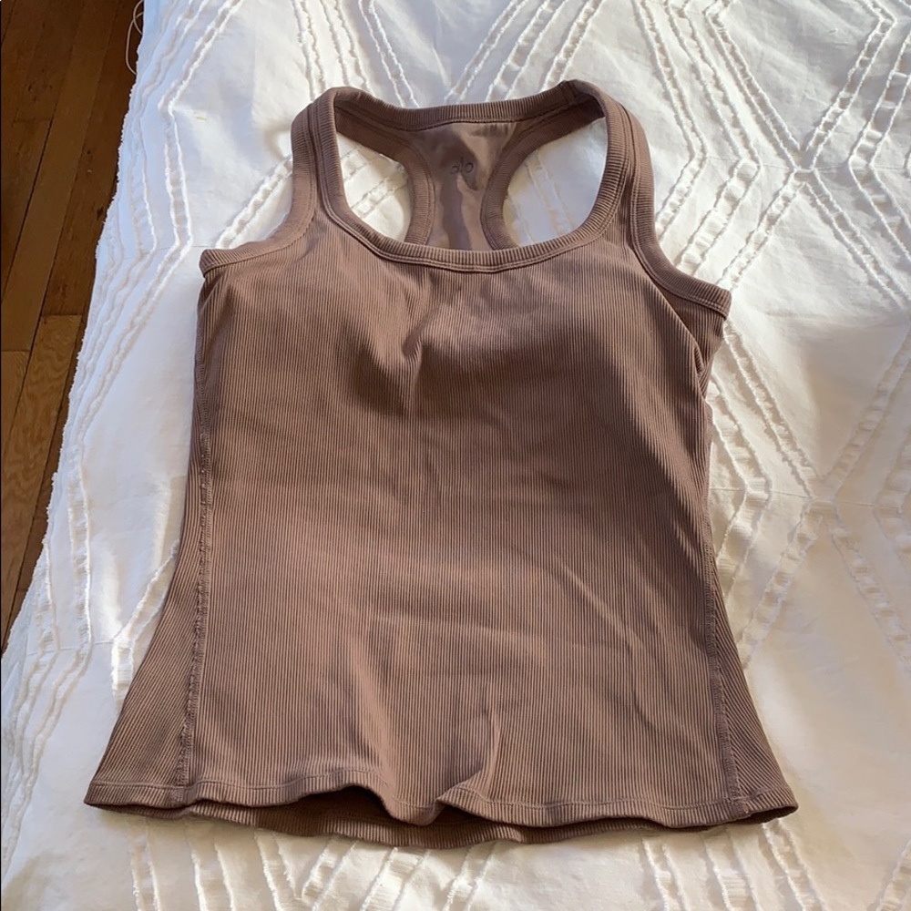 ALO Yoga pink yoga top with pads